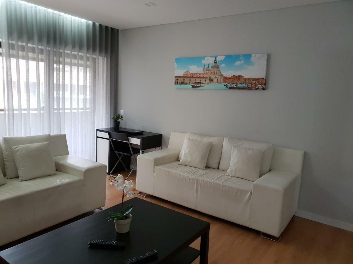 Central Bus Station Flat Braga Buitenkant foto